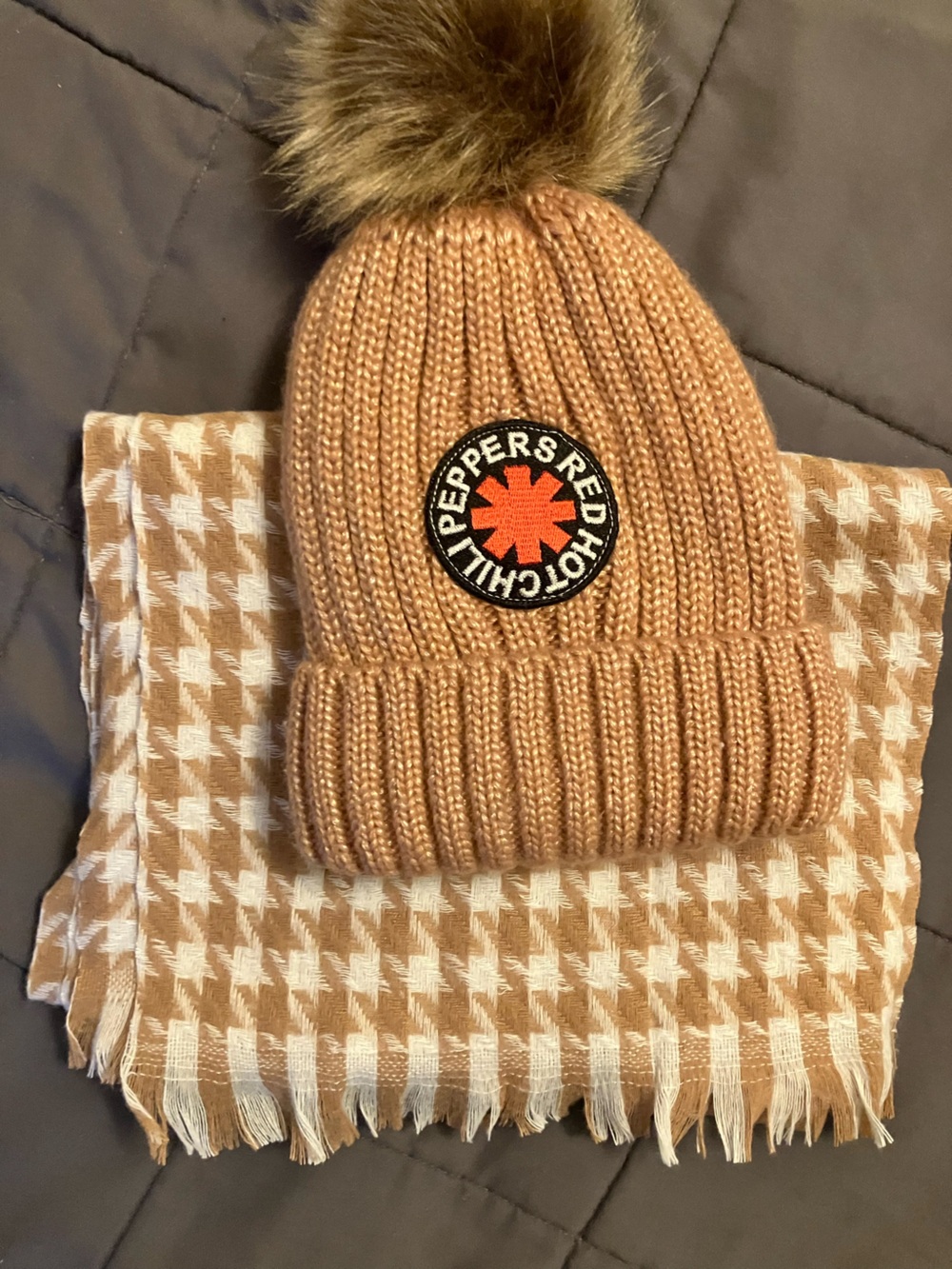 🏷️ Red Hot Chili Peppers Patched Winter Toque & Houndstooth Scarf Set